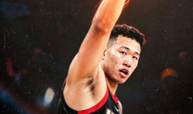开云入口-CBA排名一夜大乱！广州杀进第12，又有黑马抢前4，广东这下更难了